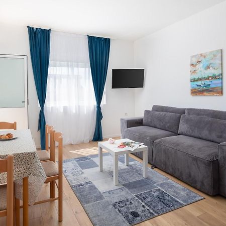 Magnolia Center Apartments Makarska Exterior foto